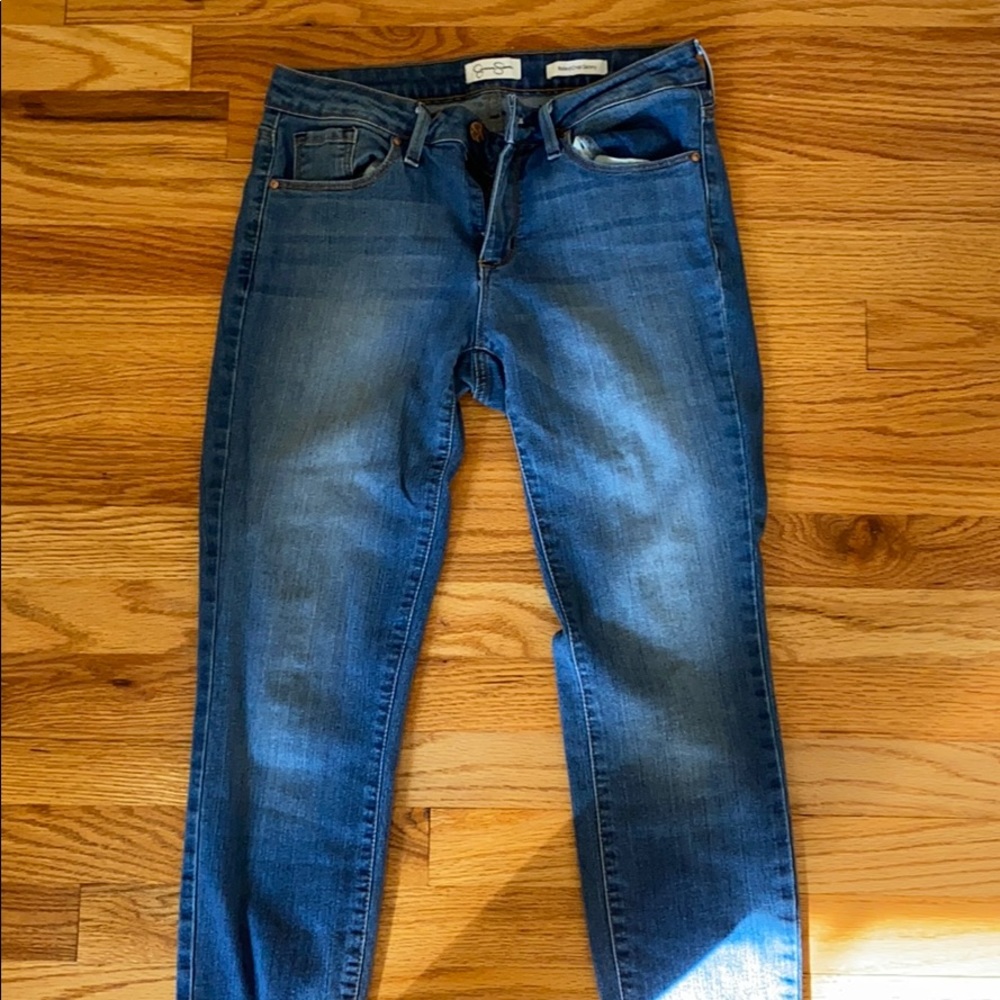 Jessica Simpson Rolled Crop skinny jeans!